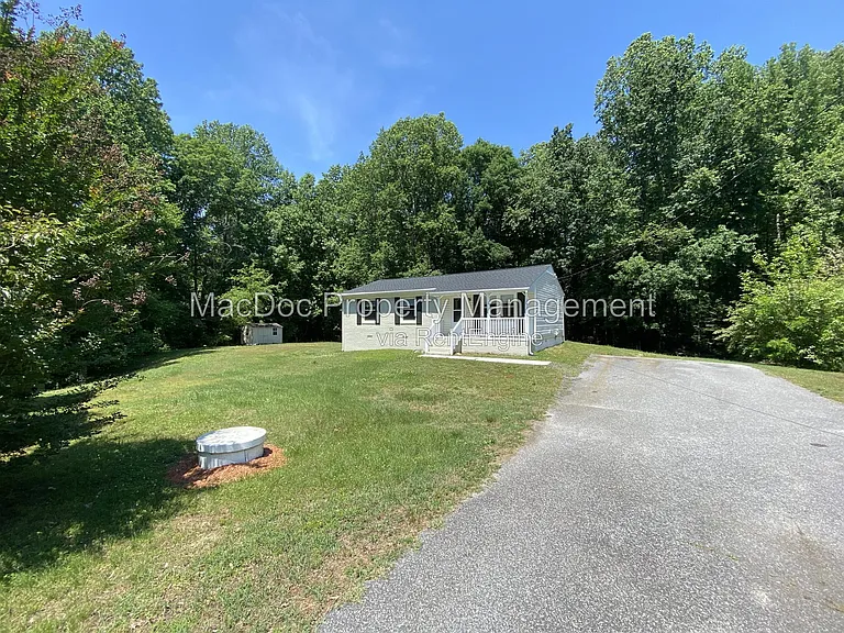16623 Braswell St — Photo 2