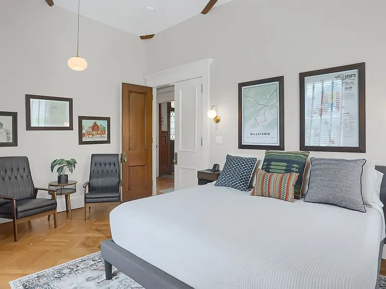 254 N Allegheny St — Photo 24