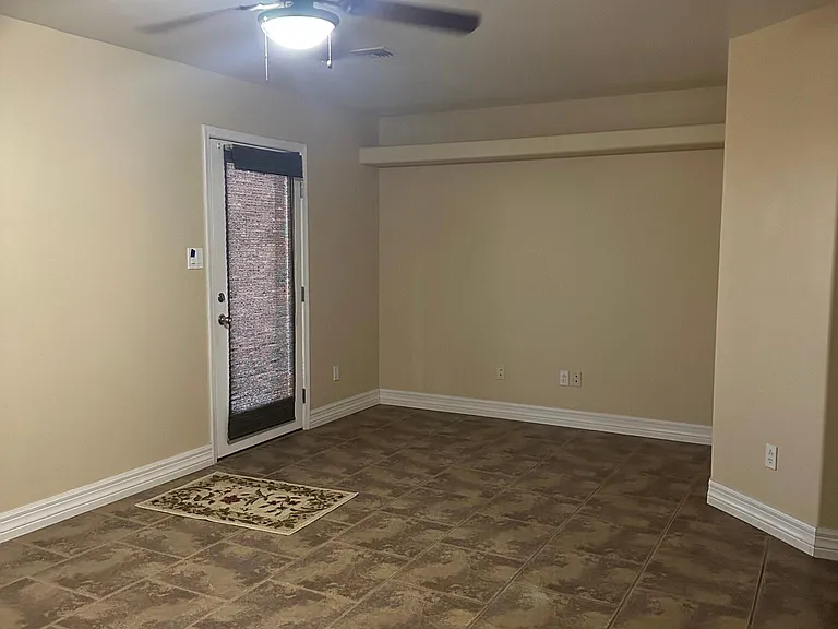 11801 E Eclipse Ct — Photo 9
