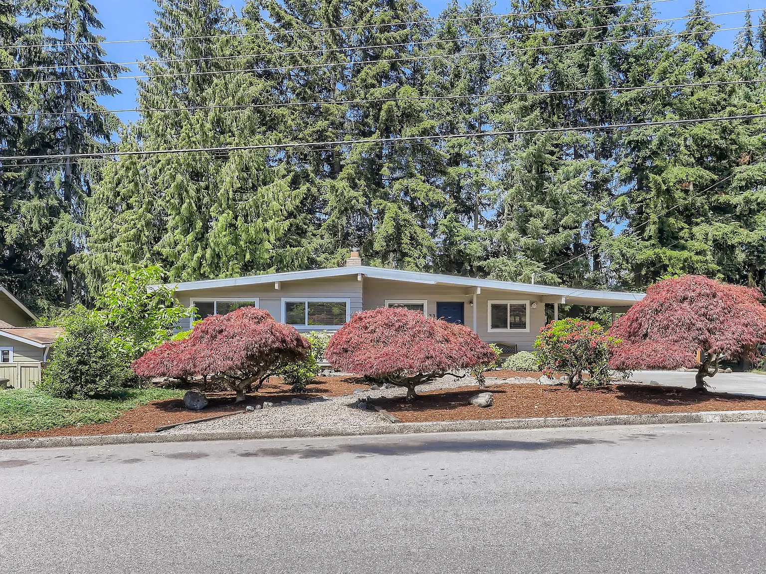 Bellevue 33 158th PL SE - 1 — Photo 2