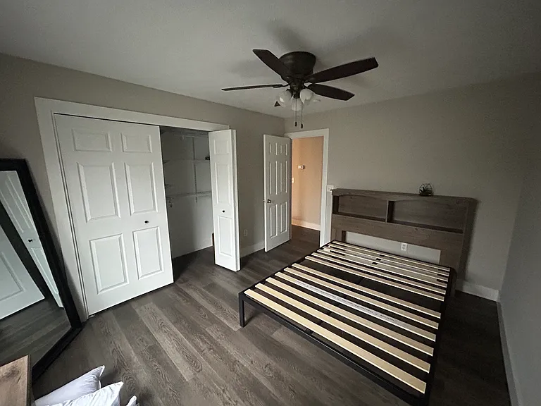 510 Oakleaf Ct — Photo 5