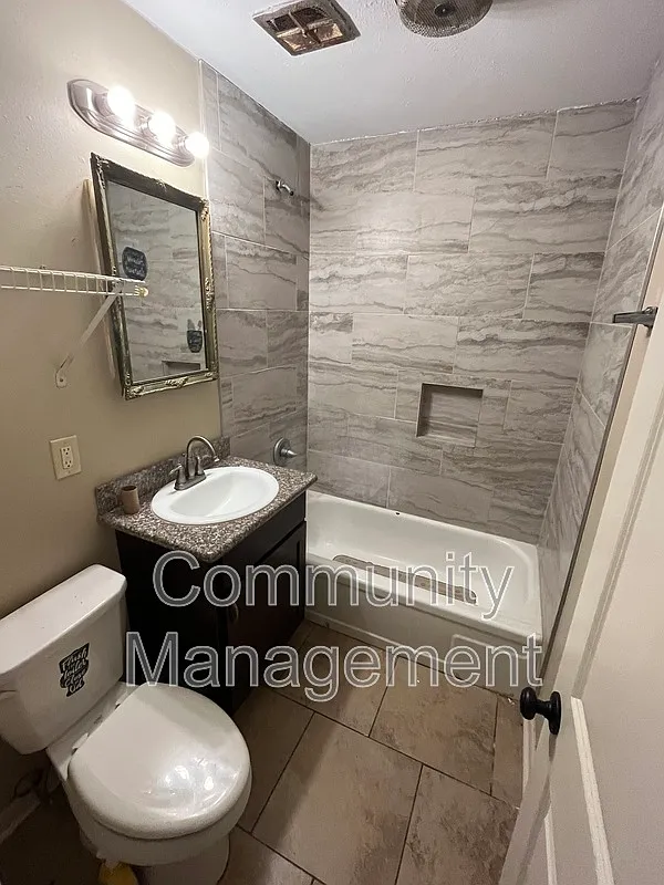 3 bed, 2.0 bath, 1256 sqft, $1,350 — Photo 4