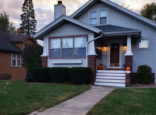 330 Robert Ave, Rockford, IL 61107