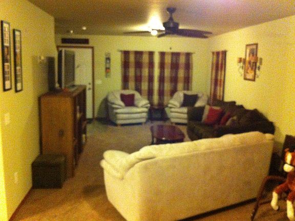 2nd image of 521 Karen Ct SE