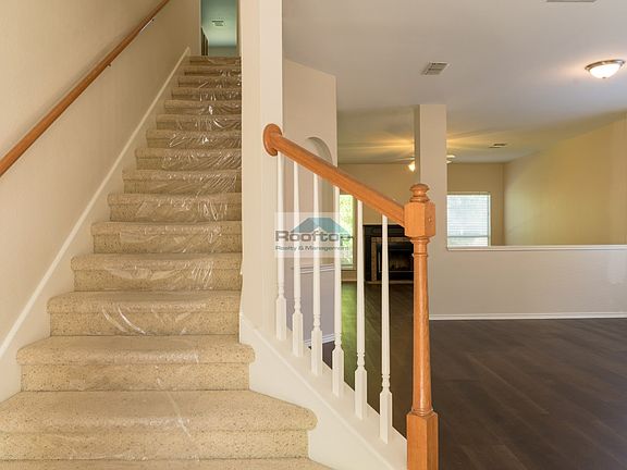 2nd image of 233 Cordero Dr