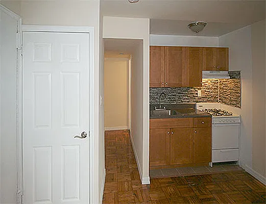 Rented by SW Queens Mezzanine | media 12