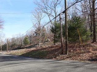 190 Blueberry Hill Rd, Bridgewater, CT 06752