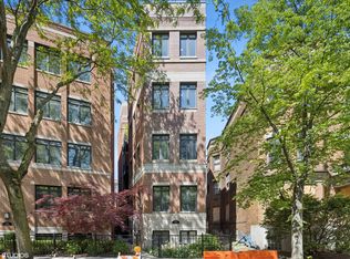 2720 N Lehmann Ct APT 4, Chicago, IL 60614