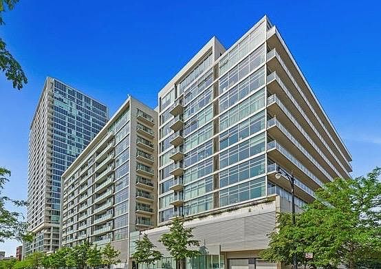 1st image of 1620 S Michigan Ave Unit 1010