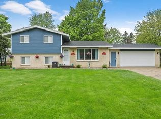14093 12th Ave, Marne, MI 49435
