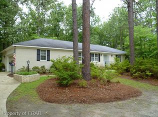 707 McLean St, Raeford, NC 28376