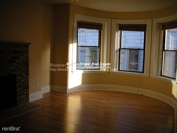 913 Boylston St. #1 Boston Unit Photo 3