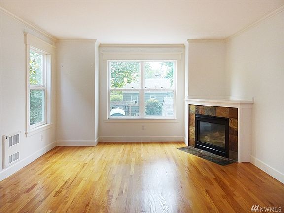 2nd image of 7529A 24th Ave NW