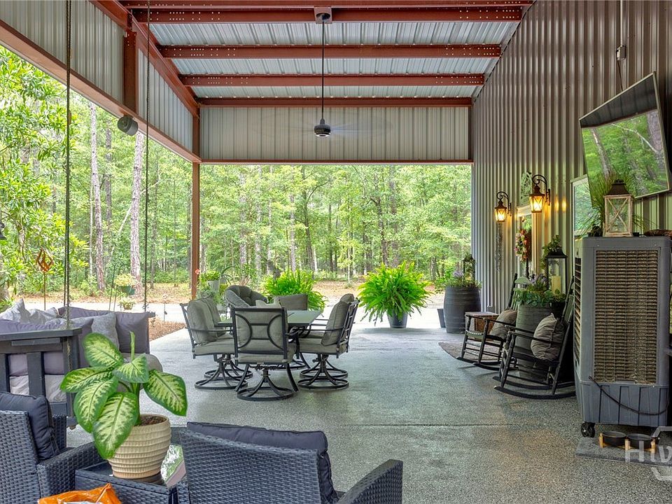 1st image of 4000 Old River Road S