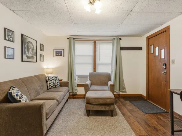 137 Bridge St APT 102, Corning, NY 14830