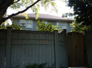 726 15th Ave E, Seattle, WA 98112