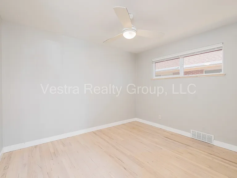 3680 Grape St — Photo 15
