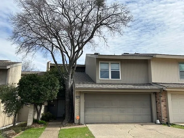 2902 Country Place Cir, Carrollton, TX 75006