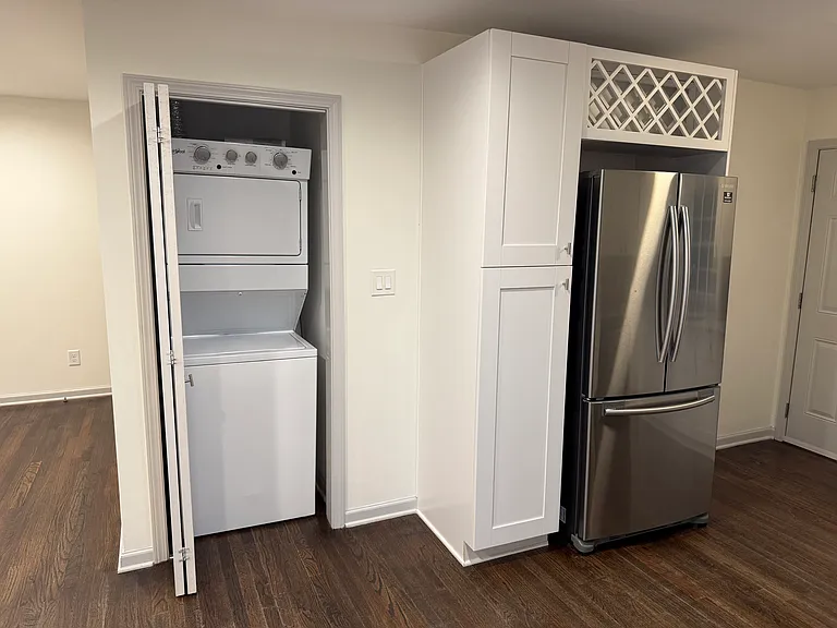 Laundry & Fridge