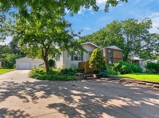 4860 NW 53rd Ct, Des Moines, IA 50310