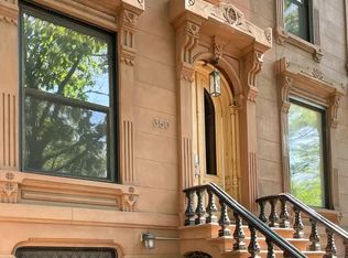 350 Gates Ave, Brooklyn, NY 11216