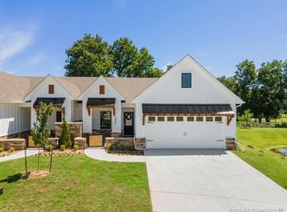 7825 S Redbud Ave, Broken Arrow, OK 74011
