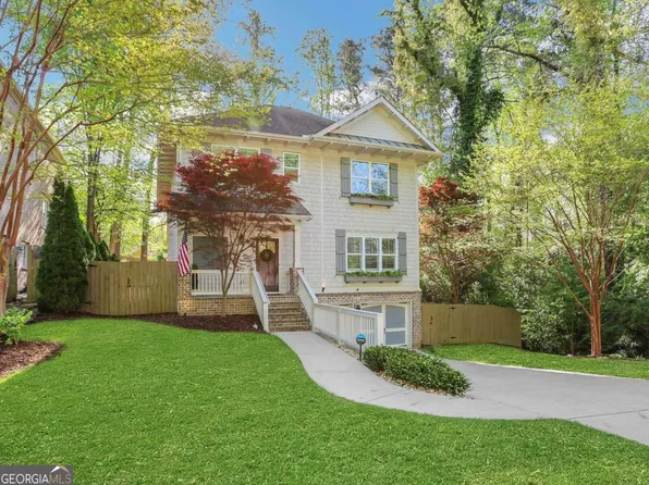 2927 Parkridge Dr, Atlanta, GA 30319