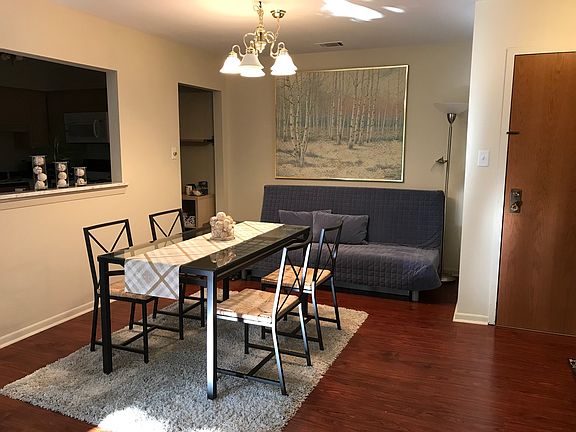 2nd image of 7502 Farmingdale Dr APT 209