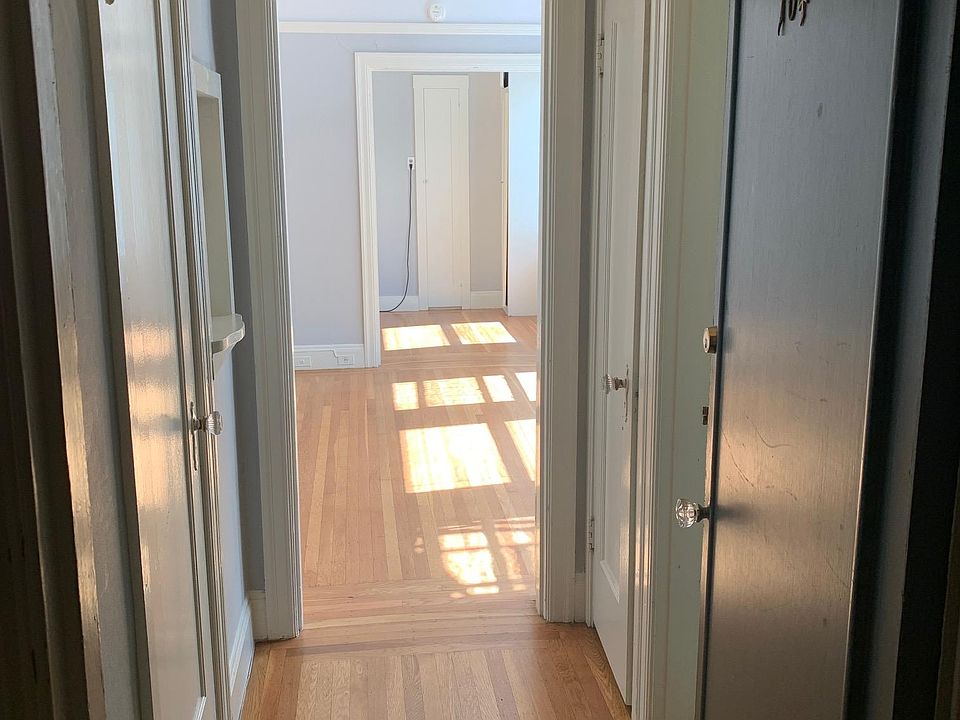 1st image of 3501 Fillmore St #104
