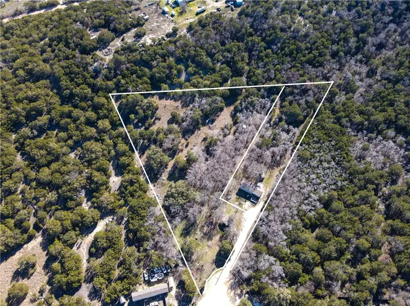 Doras Ln, Gatesville, TX 76528