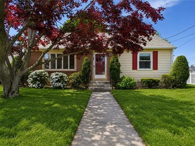 85 2nd St, Pawtucket, RI, 02861