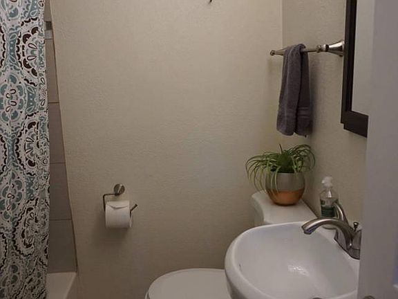 Upstairs bathroom
