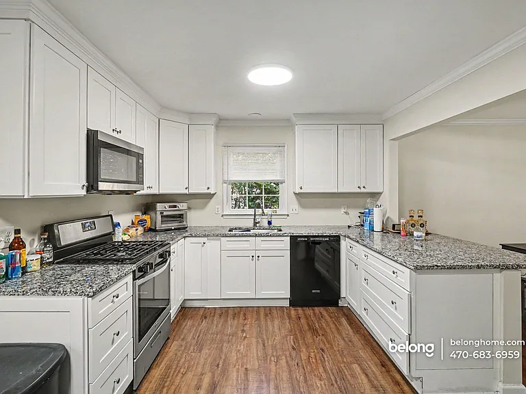 2485 Zachary Woods Dr NW — Photo 12