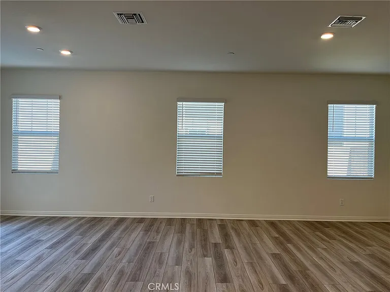 4307 S Malibu Ave — Photo 10