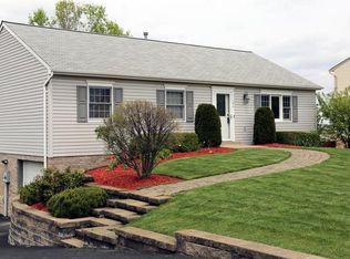 180 Barrington Rdg, Delmont, PA 15626