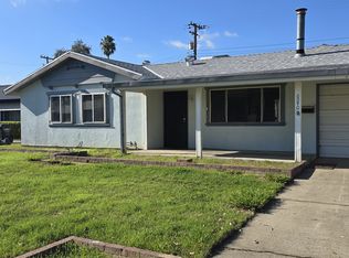 6940 Forman Way, Sacramento, CA 95828