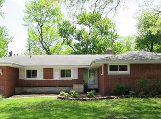 324 Driftwood Dr, Hobart, IN 46342