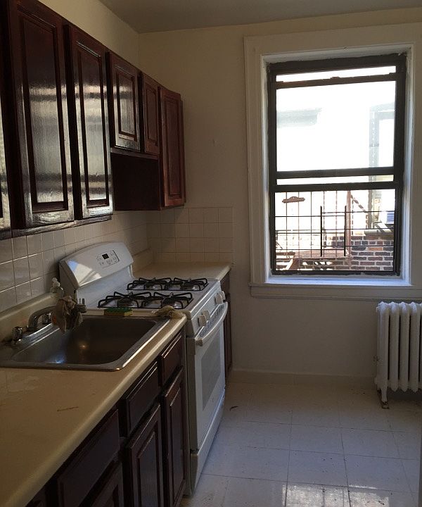 1st image of 3067 33rd St #1D