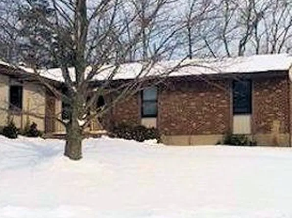 3228 Greenmount Dr, Cincinnati, OH 45248
