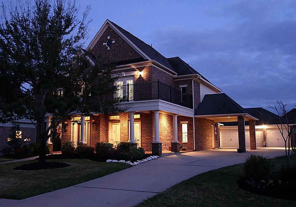 1st image of 22219 Baron Cove Ln