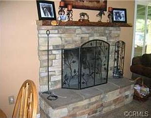 5th image of 828 Kimbark Ave