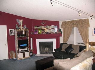 36 Village Green Dr #38, Sacramento, CA