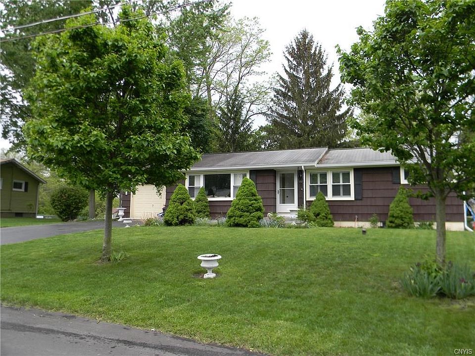 1st image of 119 Cashin Dr