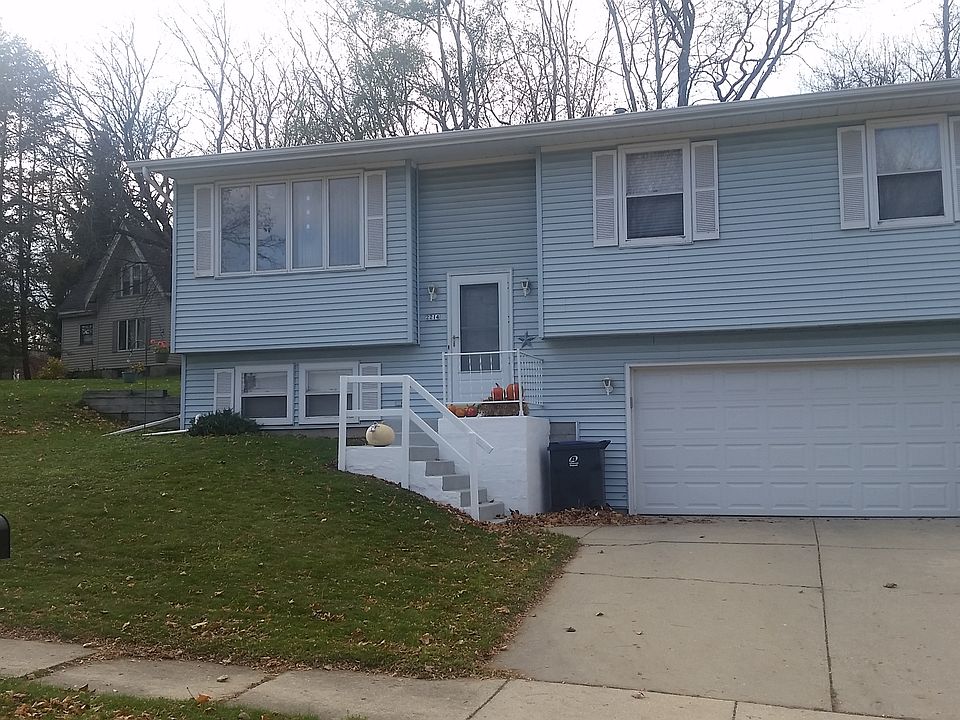1st image of 2214 Patricia Ln