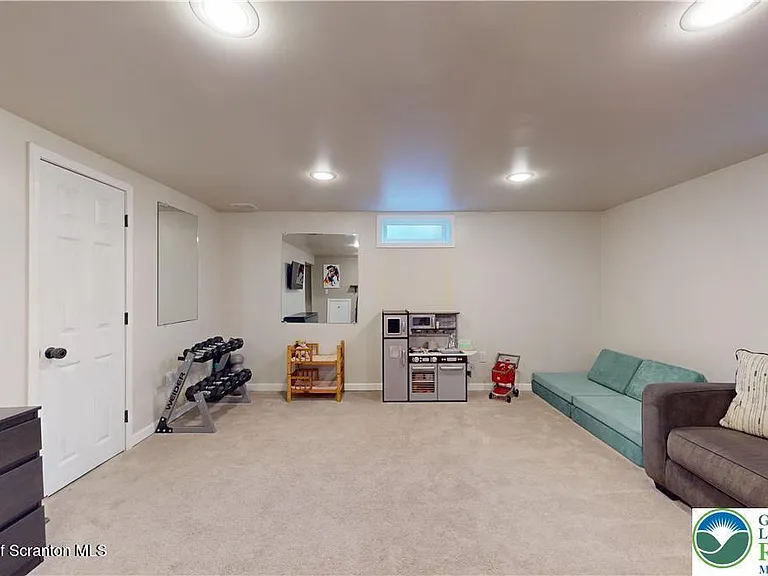 2809 Green Acres Dr — Photo 7