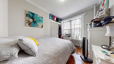 Rented by Bond New York