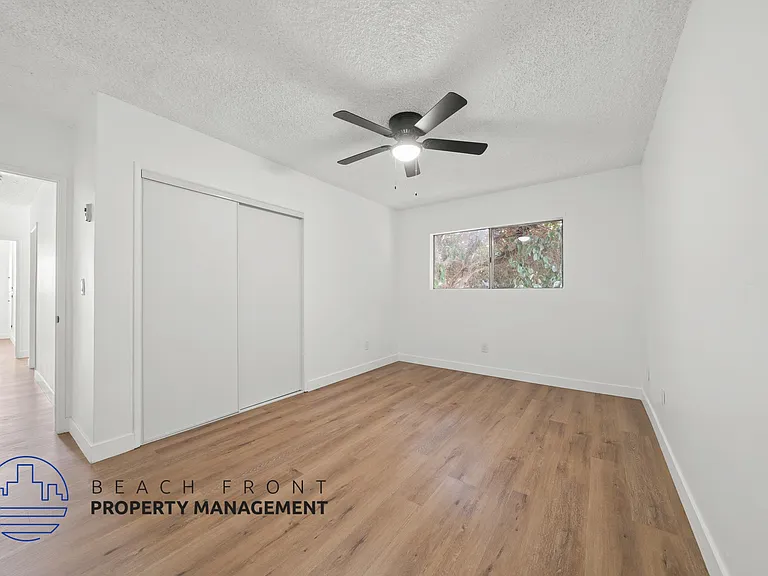 2511 Voorhees Ave — Photo 22