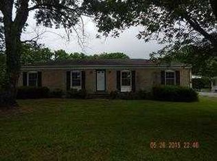 330 Longmeadow Cir, Pulaski, TN 38478