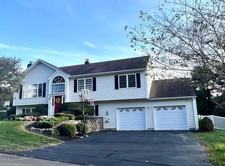 10 Legion Rd, Seymour, CT 06483