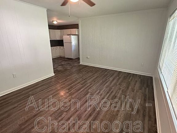 2nd image of 514 Lullwater Rd